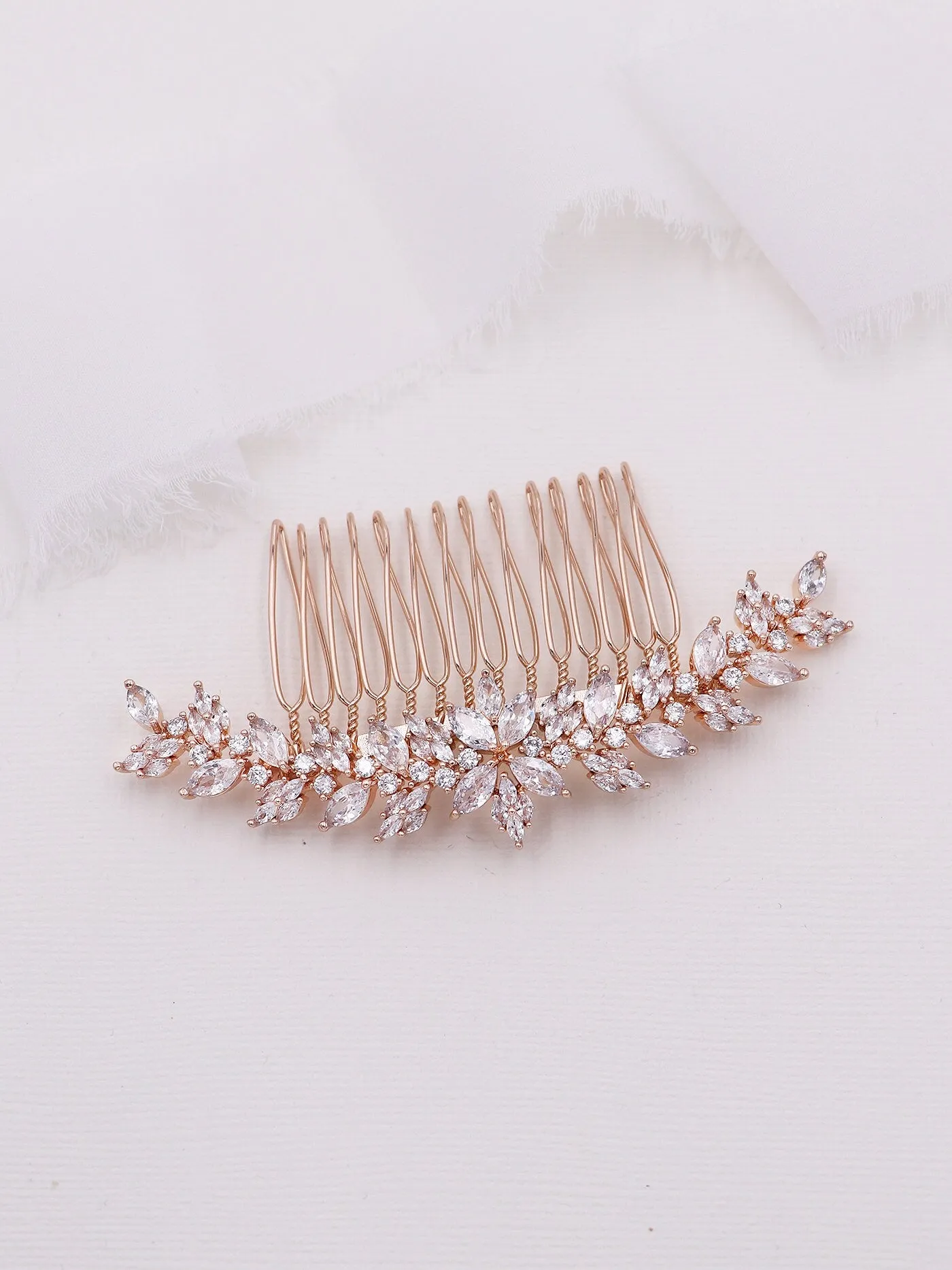 Camilla CZ Comb