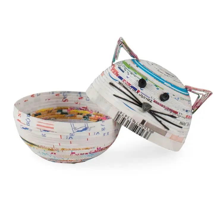 Coiled Paper Cat Box